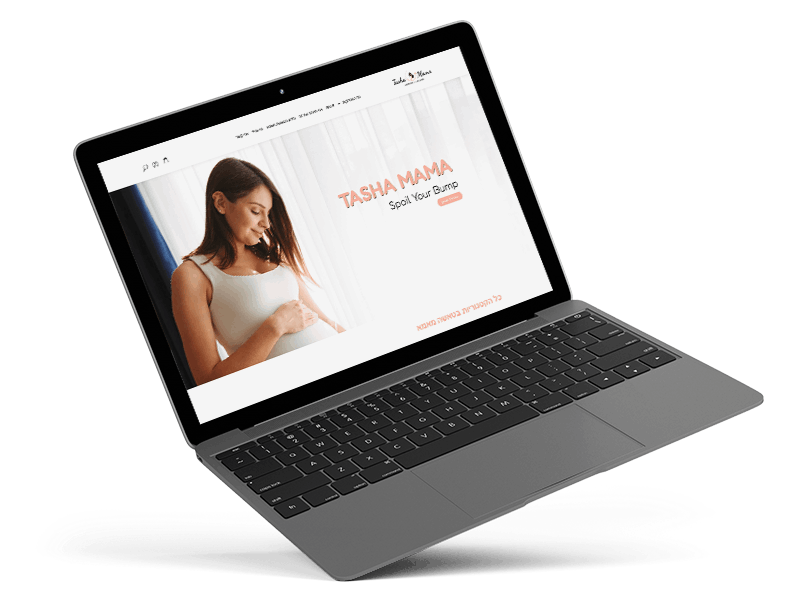 מוקאפ לאתר טאשה מאמא המתעסק בביגוד להריוניות